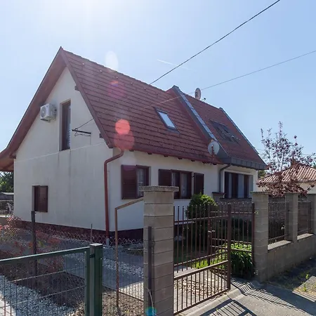 Lakeside Serenity House - Happy Lejlighed Balatonberény