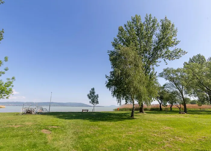 Lakeside Serenity House - Happy Balatonberény